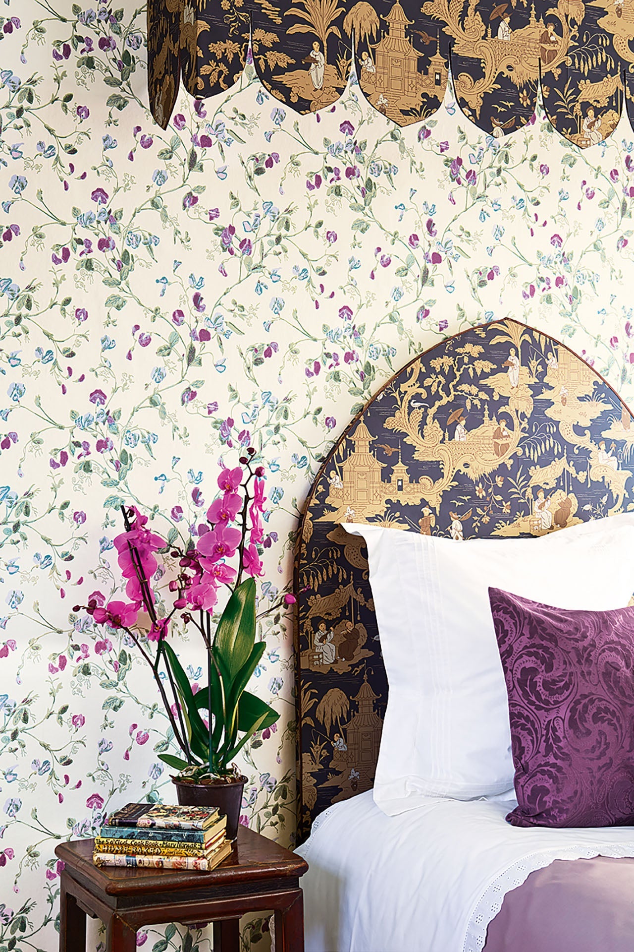 Sweet Pea Archive Anthology Wallpaper