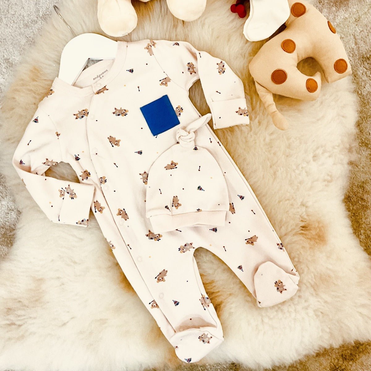 baby-sleepsuit-set