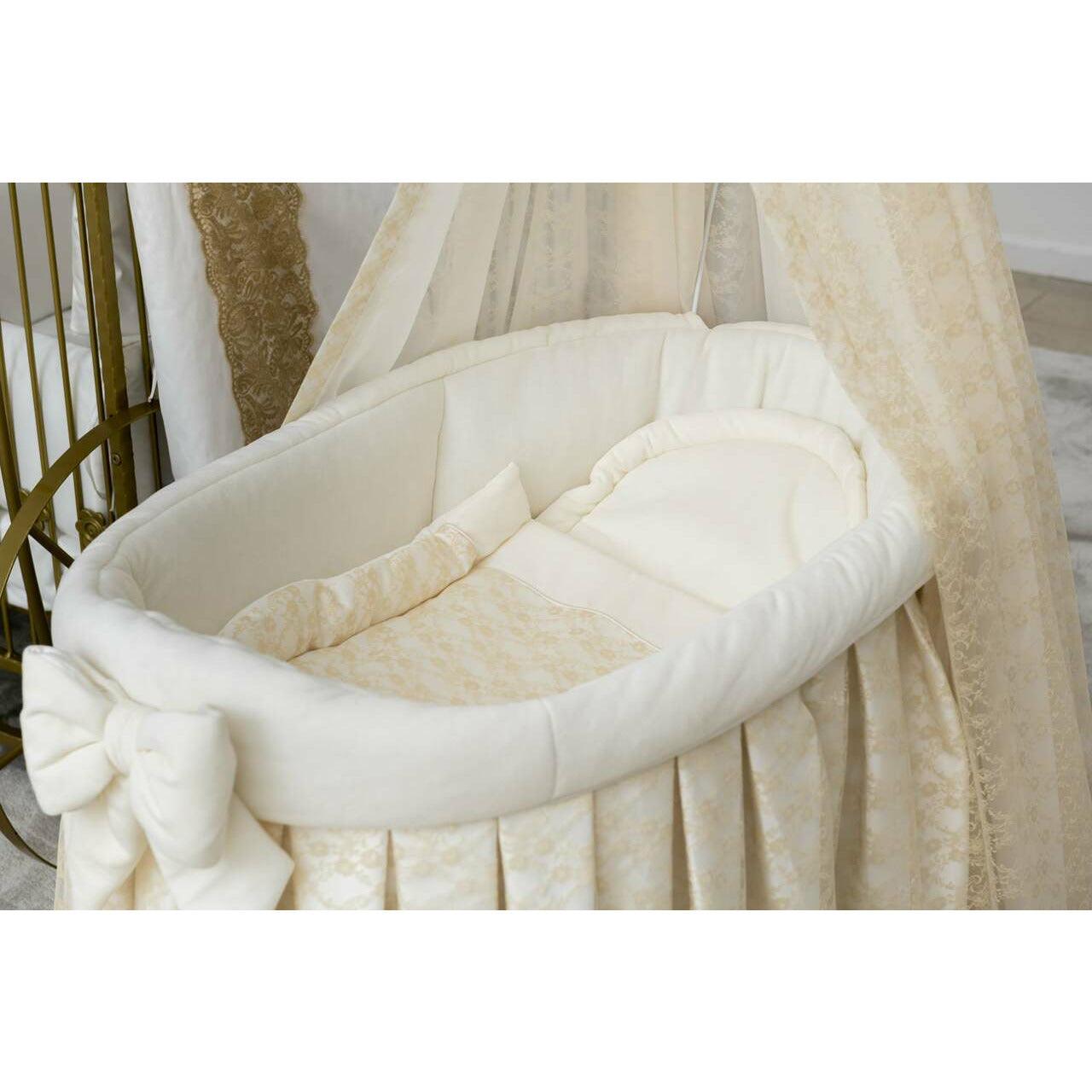 Soft-Lace-Crib